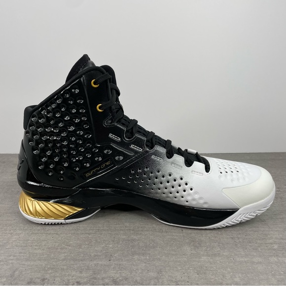 Under Armour Stephen Curry 1 MVP Basketball Shoes - Picture 8 of 13